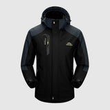Csanád softshell túrakabát – viselet közben