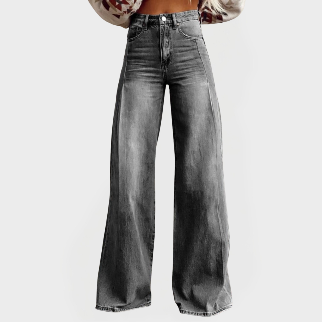 Kata-Léna széles szárú farmernadrág, elölnézet