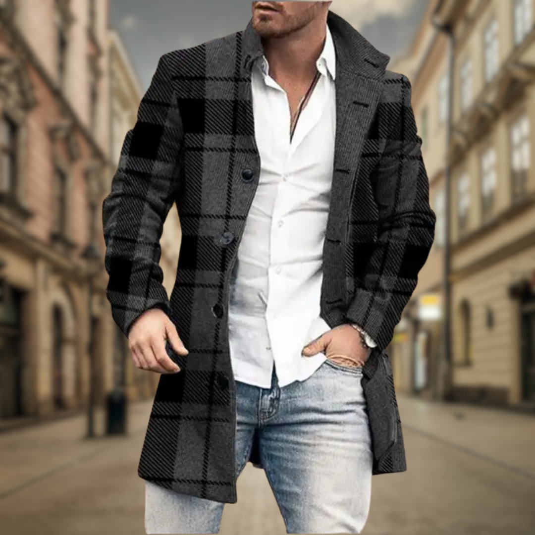 Levente elegáns hosszú kabát – közelről