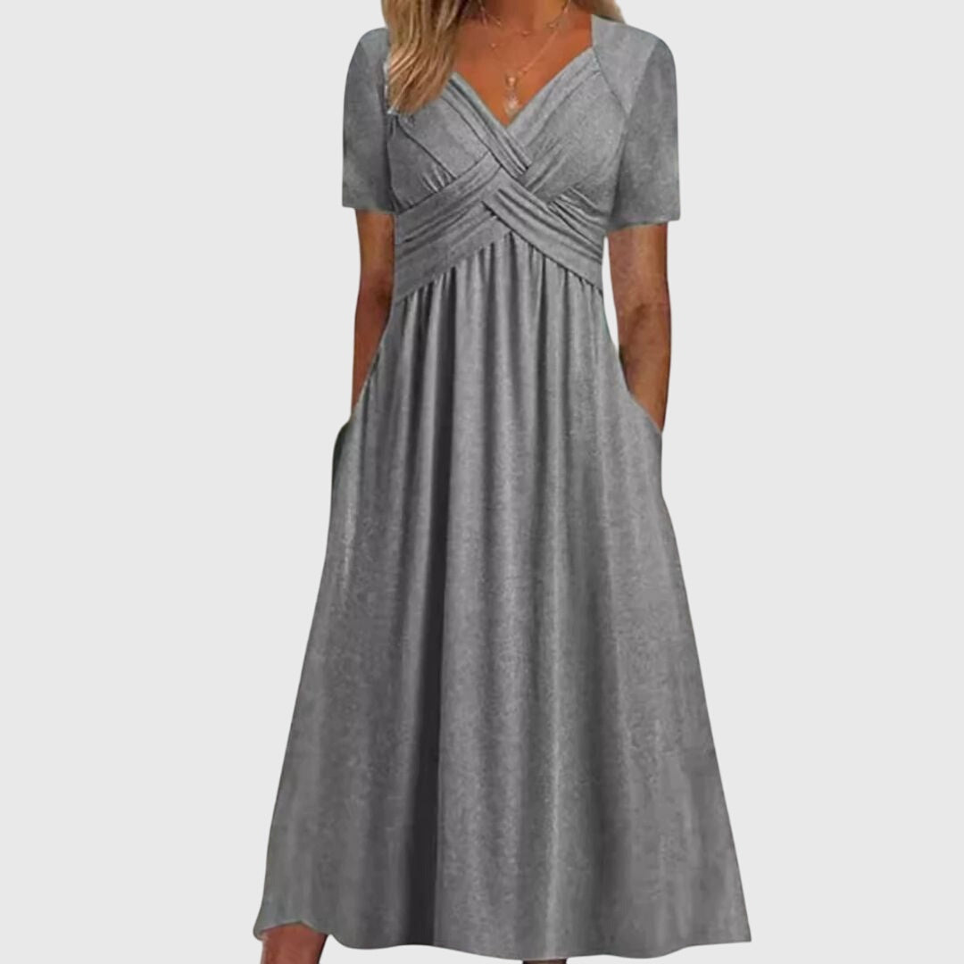Mogyoróska – Alakot kiemelő, elegáns ruha 3
