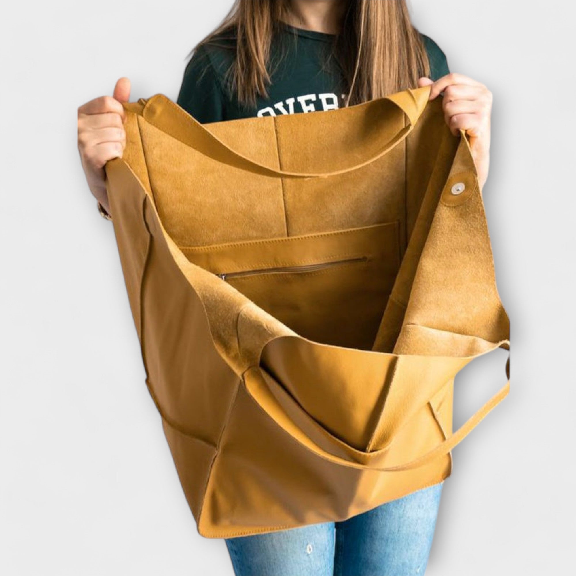 Zsanett oversize hétvégi táska – stílusfotó