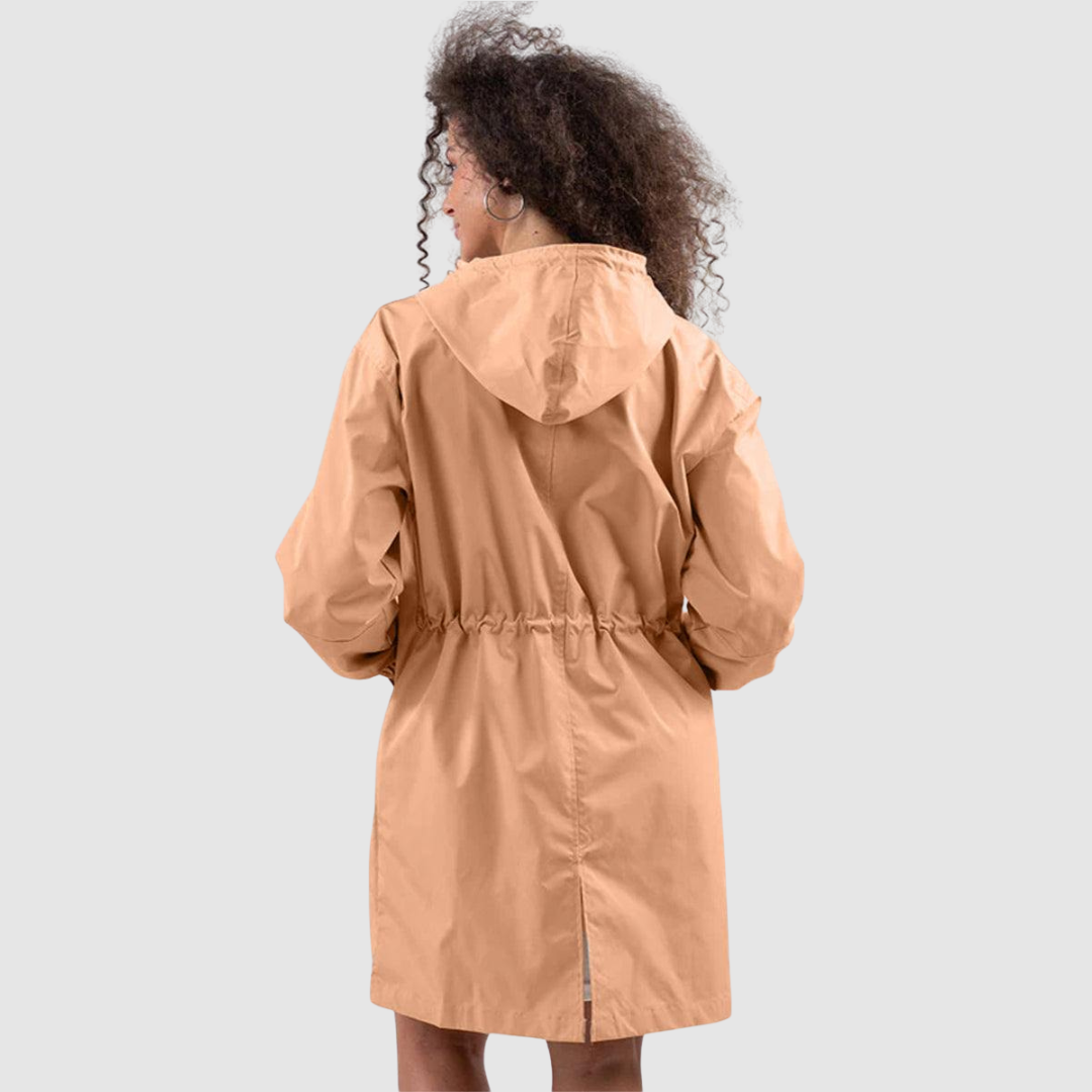 Jázmin oversize vízálló dzseki – viselet közben