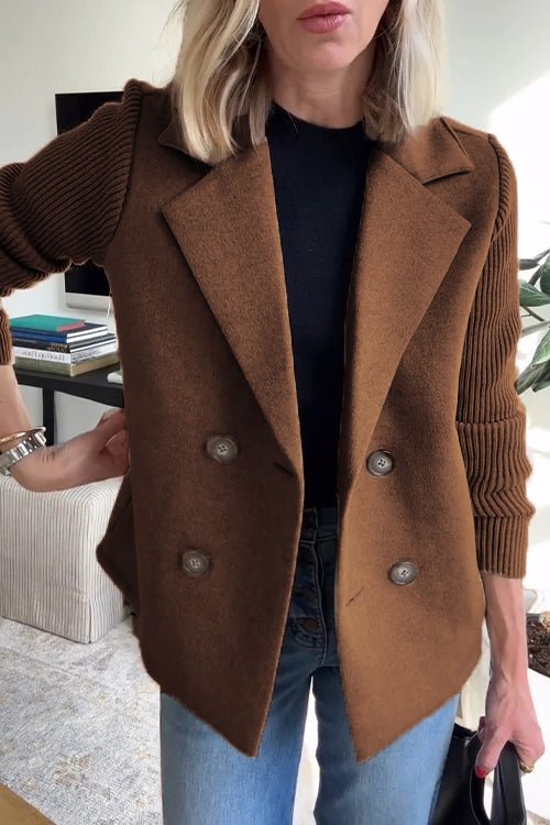 Barbi – elegáns kötött ujjú blézer, részletfotó