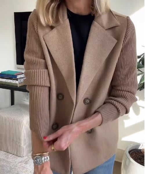 Barbi – elegáns kötött ujjú blézer, anyagrészlet