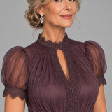 Anett – Lila Csipkés Maxi Ruha