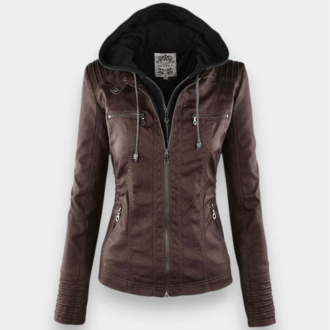 Zselyke elegáns dzseki – közelről