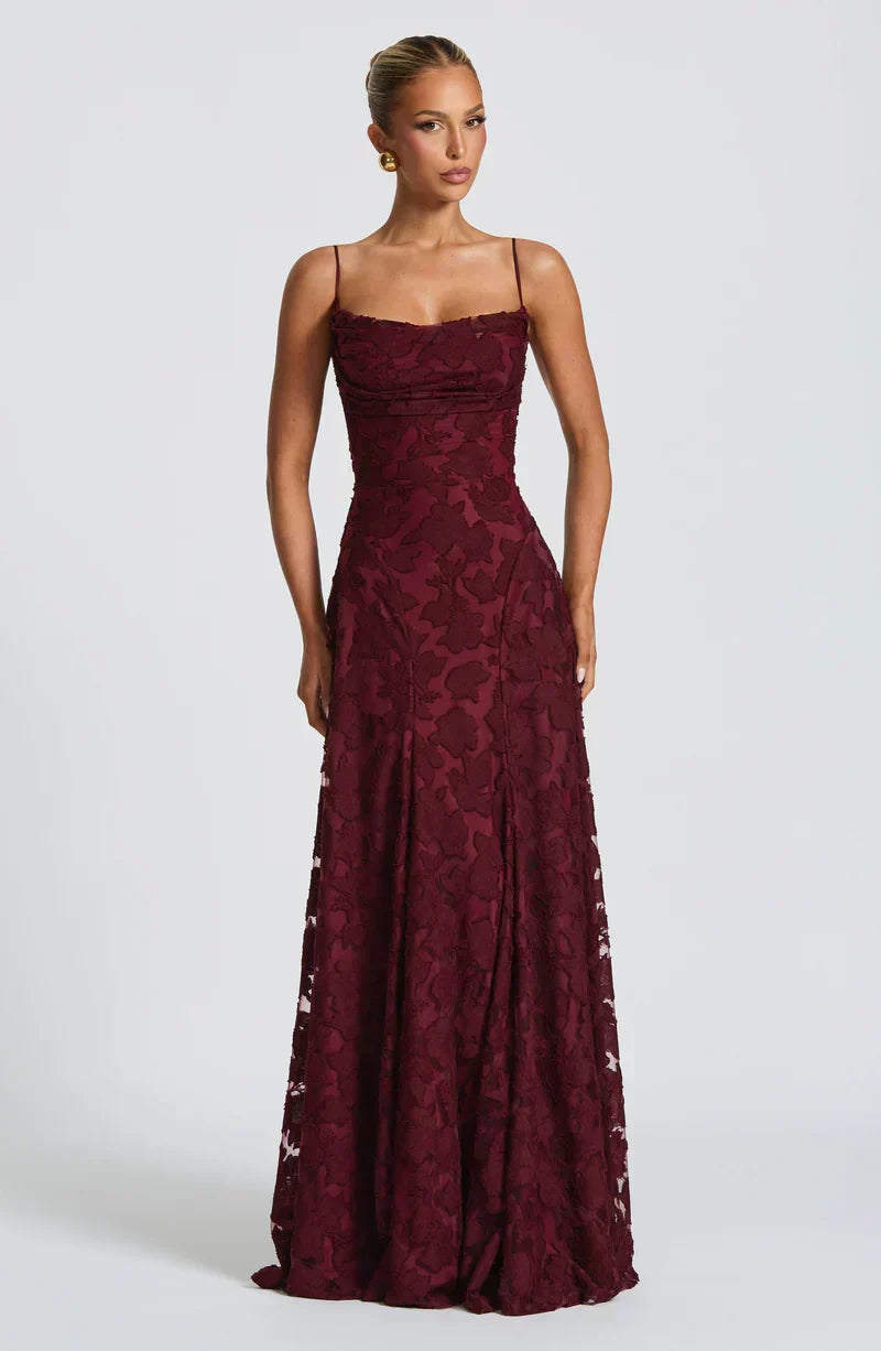 Nagykálló elegáns maxi ruha