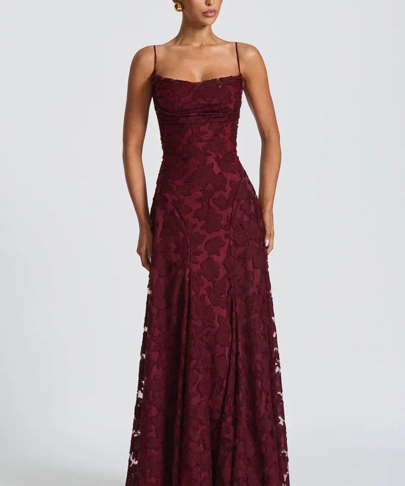 Nagykálló elegáns maxi ruha